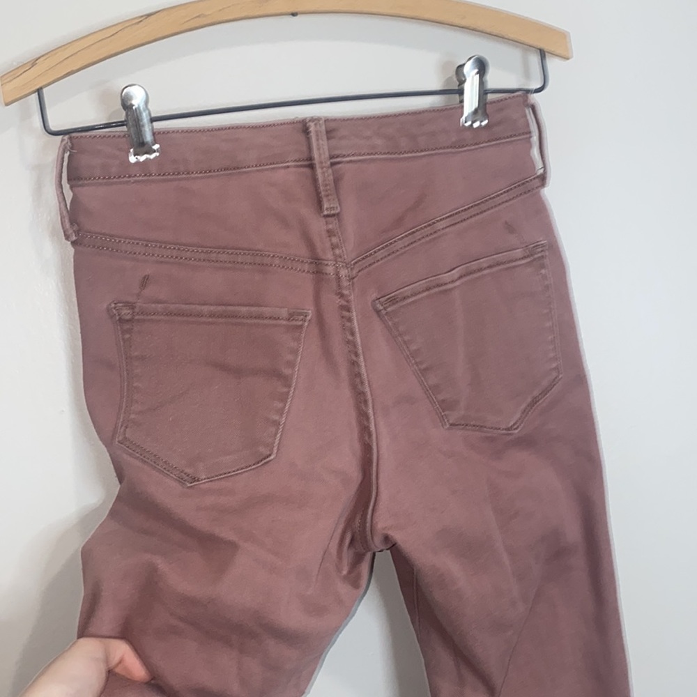 🪼Adorable Pink High rise skinny jeans! - Picture 7 of 9
